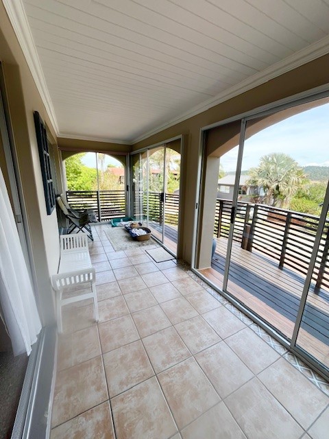 4 Bedroom Property for Sale in Herolds Bay Western Cape